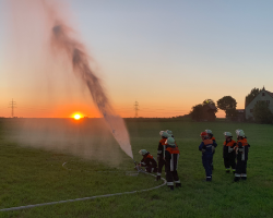 uebung feuerwehr oedenreuth wasser kastenreuth sonnenuntergang